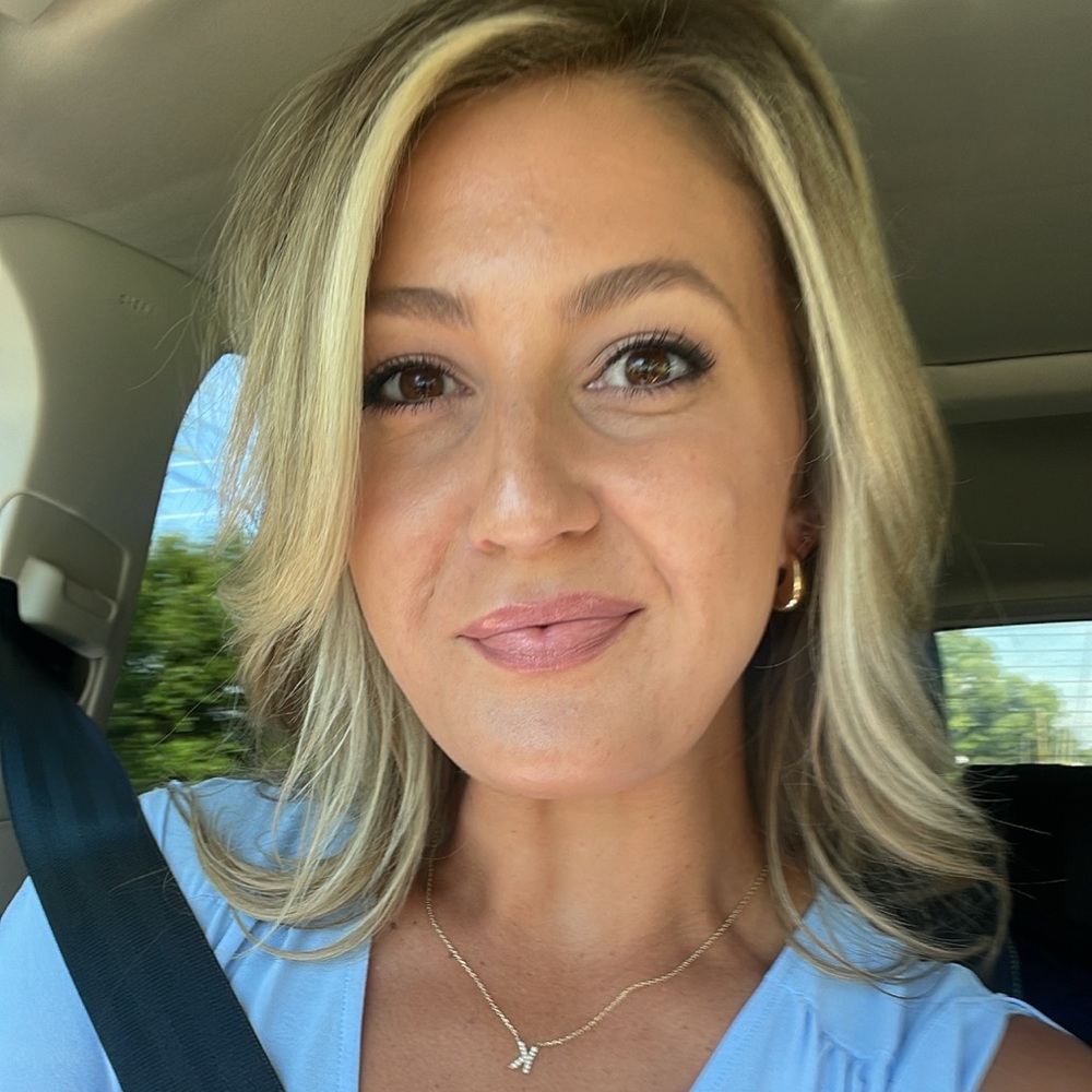 Meet your Posher, Kaci